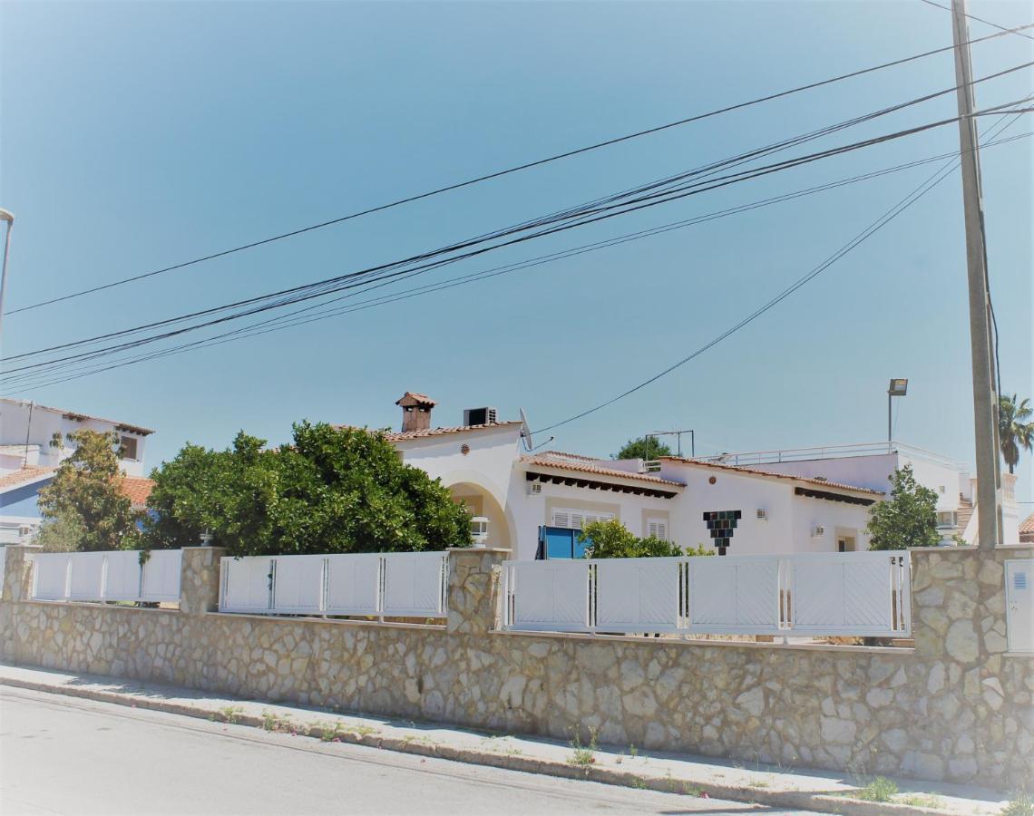 villa mimoses Plamanyola Esterno foto