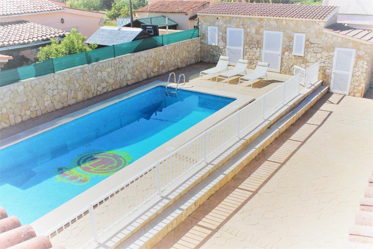 villa mimoses Plamanyola Esterno foto