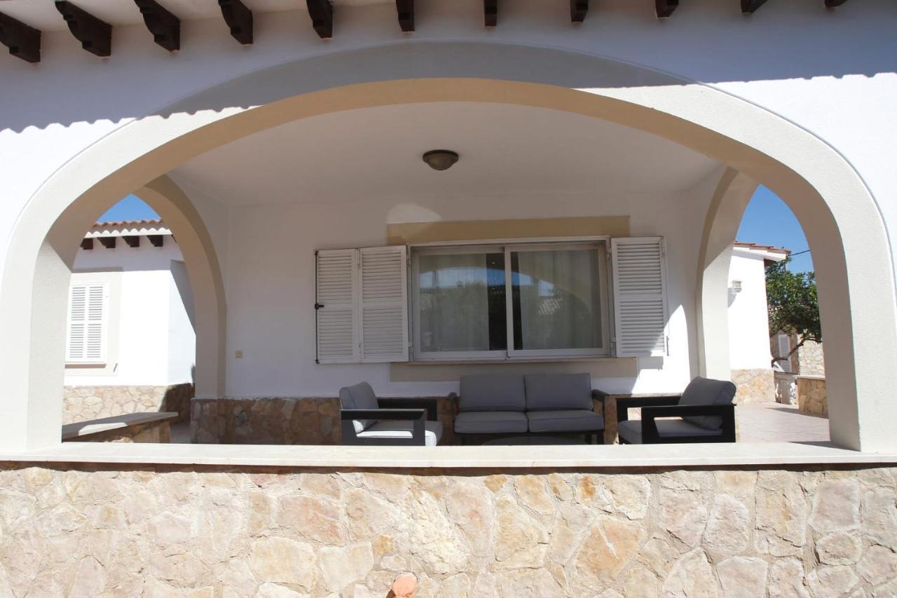 villa mimoses Plamanyola Esterno foto